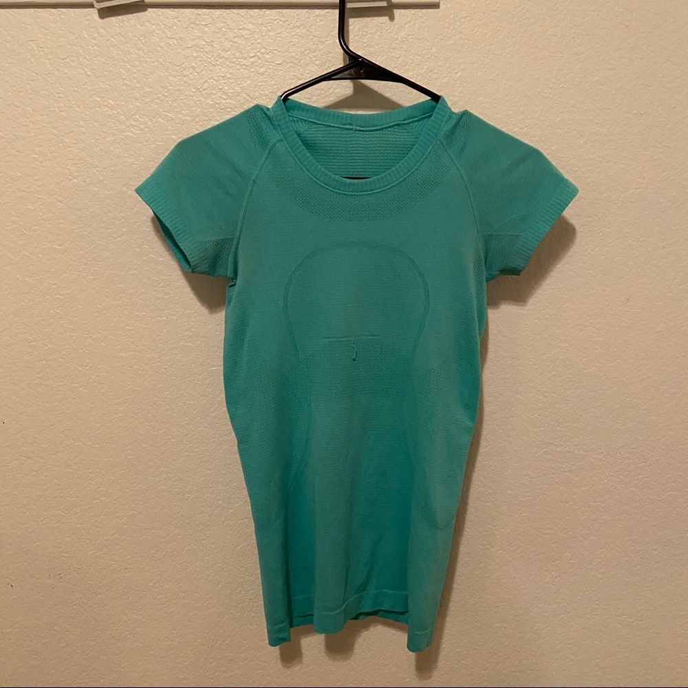 Lululemon Swiftly Tech Short Sleeve Top